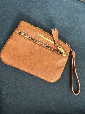 Steve Madden Caramel Leather Wristlet with Gold Hardware